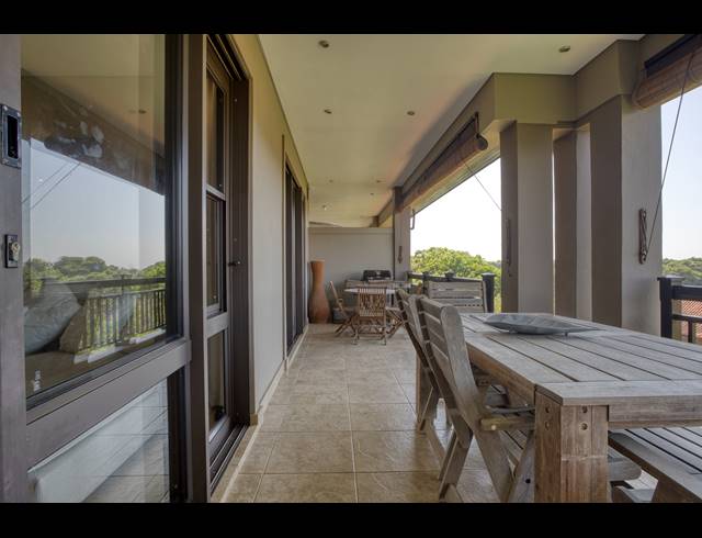 3 BEDROOM APARTMENT TO LET IN ZIMBALI ESTATE